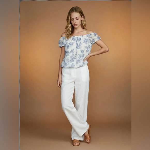 Luisa Ricci Tops - Gorgeous Louisa Ricci 100% Silk Summer Top Size Medium